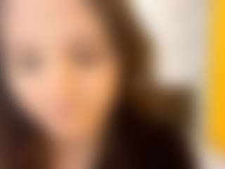 Live cam show with JoniGuice - Gray Eyes on friskycurves.com