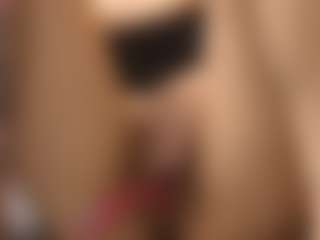 JoniGuice's Live Sex Cam Show