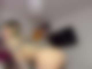 Live cam show with sofialopezzz - Green Eyes on Camsoda