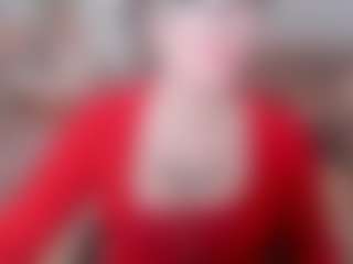 Live cam show with KamillaMoro - Lesbian on Camsoda