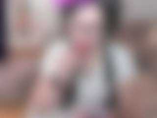 Live cam show with KamillaMoro - Domination on Dolls Live