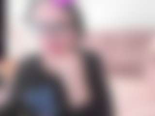 Live cam show with KamillaMoro - Lesbian on anonymated.com