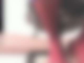 Live cam show with KamillaMoro - Green Eyes on Milf Play