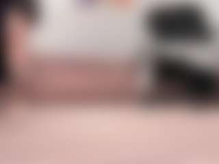 Live cam show with KamillaMoro - Flash on Camsoda