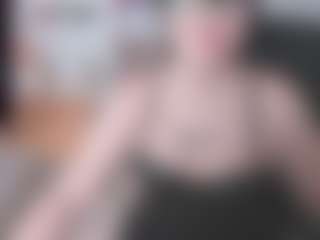 Live cam show with KamillaMoro - Middle Aged on camwithhim.com