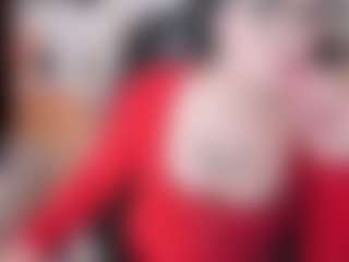 Live cam show with KamillaMoro - Flash on xxxlivecams.org