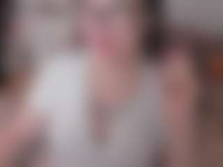 Live cam show with KamillaMoro - Cuckold on Camsoda