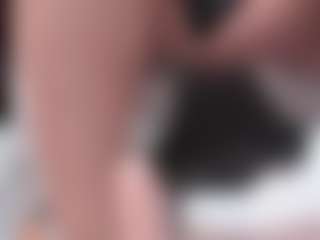 Live cam show with KamillaMoro - Submissive on WildCum