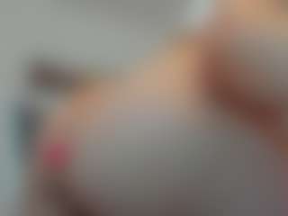 Angell-Sky's Live Sex Cam Show