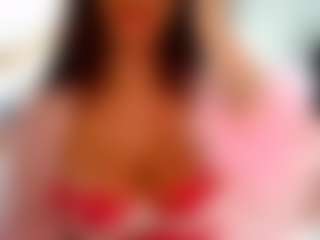 Live cam show with British Latina - Tease Latina on Camsoda