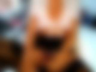 British Latina's Live Sex Cam Show