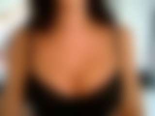 British Latina's Live Sex Cam Show