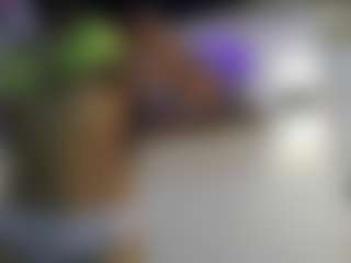 Live cam show with Adri_veryhot - Facial on Hubzter Live