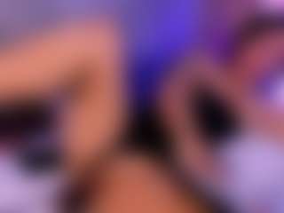 Live cam show with MelanyHolsen - Teen (18+) on Fapmatic.com
