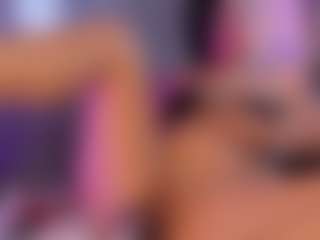 MelanyHolsen's Live Sex Cam Show