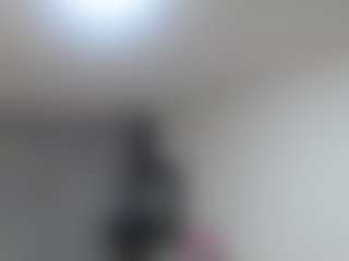 Live cam show with samantha-belle - Deepthroat on sexylivex.com