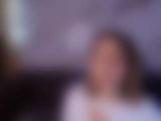 Live cam show with Tamara-Tp - Facial on TeamSkeetLive