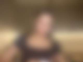 Live cam show with AsleyKeady - Domination on AdultVida.com