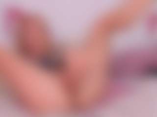 Live cam show with LanaReals - Spank on Streamer API