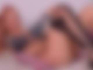 Live cam show with LanaReals - Moaning on xxxlivecams.org