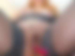 Live cam show with MsHairyQ - Stockings on slutload