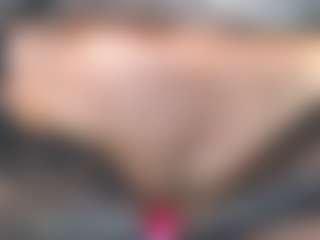 Live cam show with MsHairyQ - Red Hair on Uber Horny