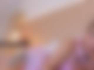 Live cam show with NahimiThompson - Blonde Hair on Camming Site