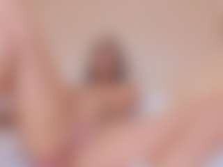 Live cam show with NahimiThompson - Teen (18+) on SpunkLive