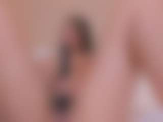 Live cam show with NahimiThompson - Handjob on xxxlivecams.org