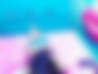 Live cam show with thehotgoddess - Lean on Camsoda