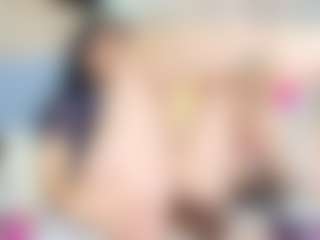 Live cam show with amySwann - Upskirt on crypto-cams