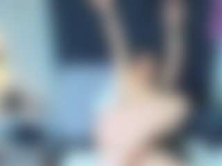 Live cam show with amySwann - Upskirt on Camsoda