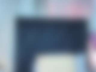 Live cam show with amySwann - Small Tits on xplaylive.com