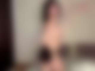 Live cam show with Londa - Moan on Dolls Live