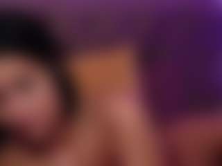 Live cam show with AshleyClaireX - Dp on livesuperchat.net
