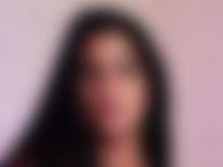 AshleyClaireX MILF webcam performer live streaming