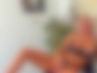 Live cam show with BlueEyesDesire - HD on Camsoda