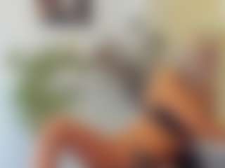 Live cam show with BlueEyesDesire - Erotic Dance on xxxlivecams.org