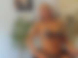 Live cam show with BlueEyesDesire - Tease Mature on Nude Chat * 1 On 1 Webcam Sex * Live Cam Show