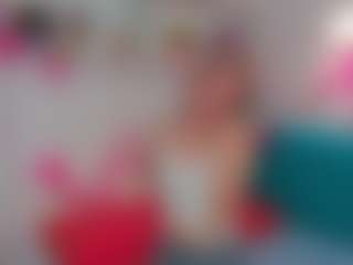 Live cam show with EileenMacmullan - Facial on crypto-cams