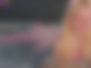 Live cam show with EileenMacmullan - Public on UwU Esports