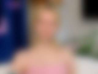 Live cam show with EileenMacmullan - Oil on nudelive.tv