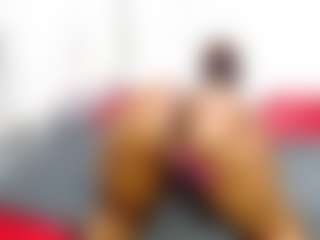 Live cam show with GorgeousCoco - Body Massage on Free Soda