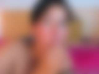 Laura-Torrees's Live Sex Cam Show