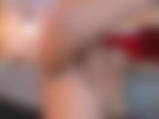 Live cam show with Laura-Torrees - Spank Mature on EXY
