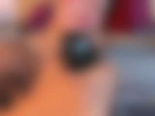Laura-Torrees's Live Sex Cam Show