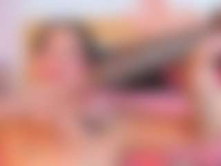 Live cam show with Laura-Torrees - BBW on luckytryst.com
