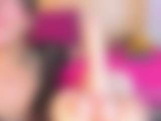 Laura-Torrees's Live Sex Cam Show