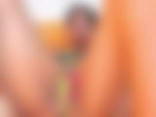 Laura-Torrees's Live Sex Cam Show