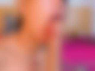 Laura-Torrees's Live Sex Cam Show